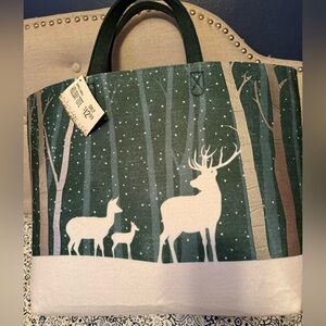 NWT Barnes & Noble Holiday Tote – Winter Deer Forest Design